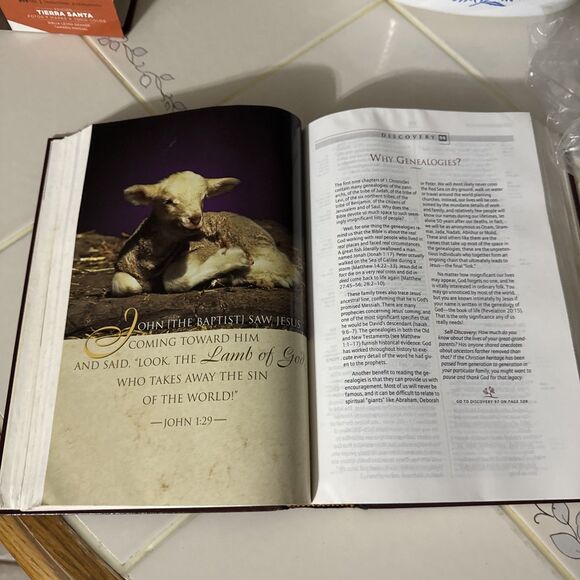 The Knowing Jesus Study Bible NIV By Ed Hindson - Picture 12 of 16